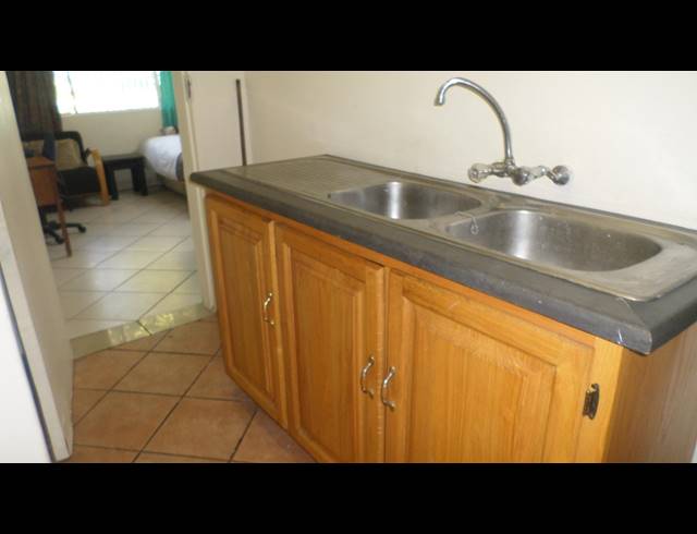 4 BEDROOM HOUSE SOLD IN DORANDIA